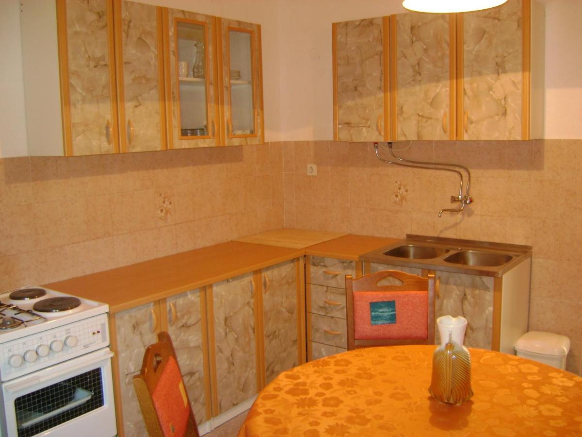 Apartments Mila Bol Room photo